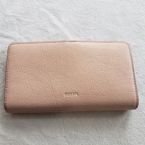 Fossil Light Pink Wallet